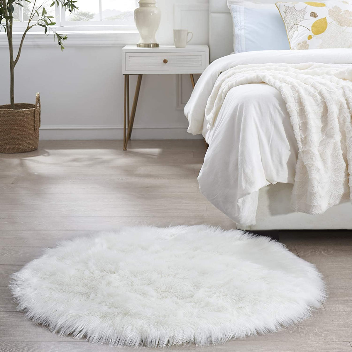 Extra Fluffy & Shaggy Round Fuzzy Sheep Fur Rug WoollyFluff