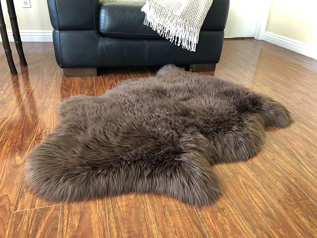 Extra Fluffy & Shaggy Single Pelt Sheep Fur Area Rug WoollyFluff